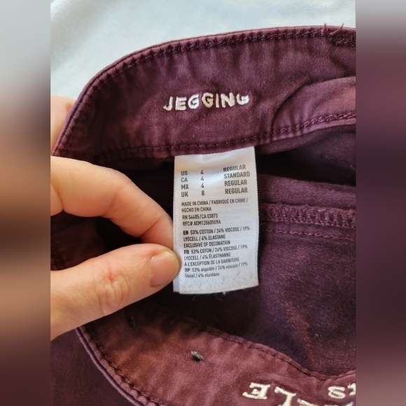 American Eagle Burgundy 5 button fly super stretch jegging 4 - Picture 8 of 13